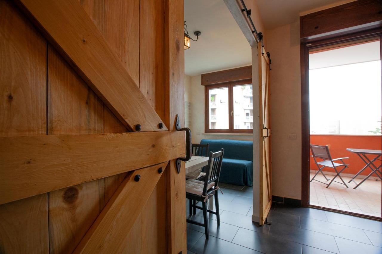 Apartment Rogiual Rom